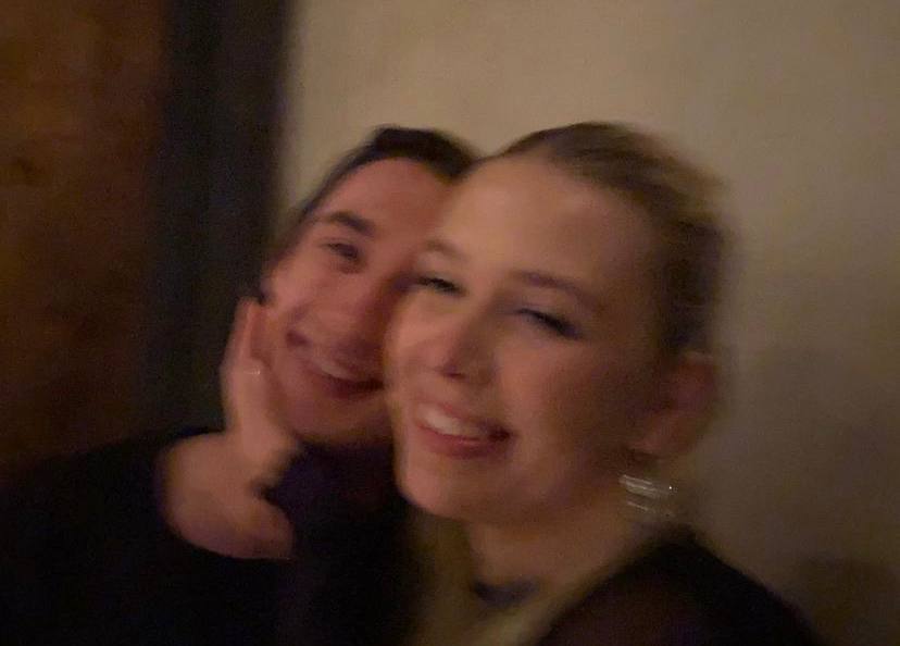 Брежнєва, яка зреклася РФ, приїхала до доньки в США: який вигляд вона має і що відомо про молодшу спадкоємицю співачки