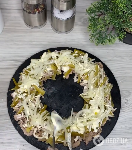 Великодній салат ''Пташине гніздечко'': як приготувати ефектну закуску на свято 