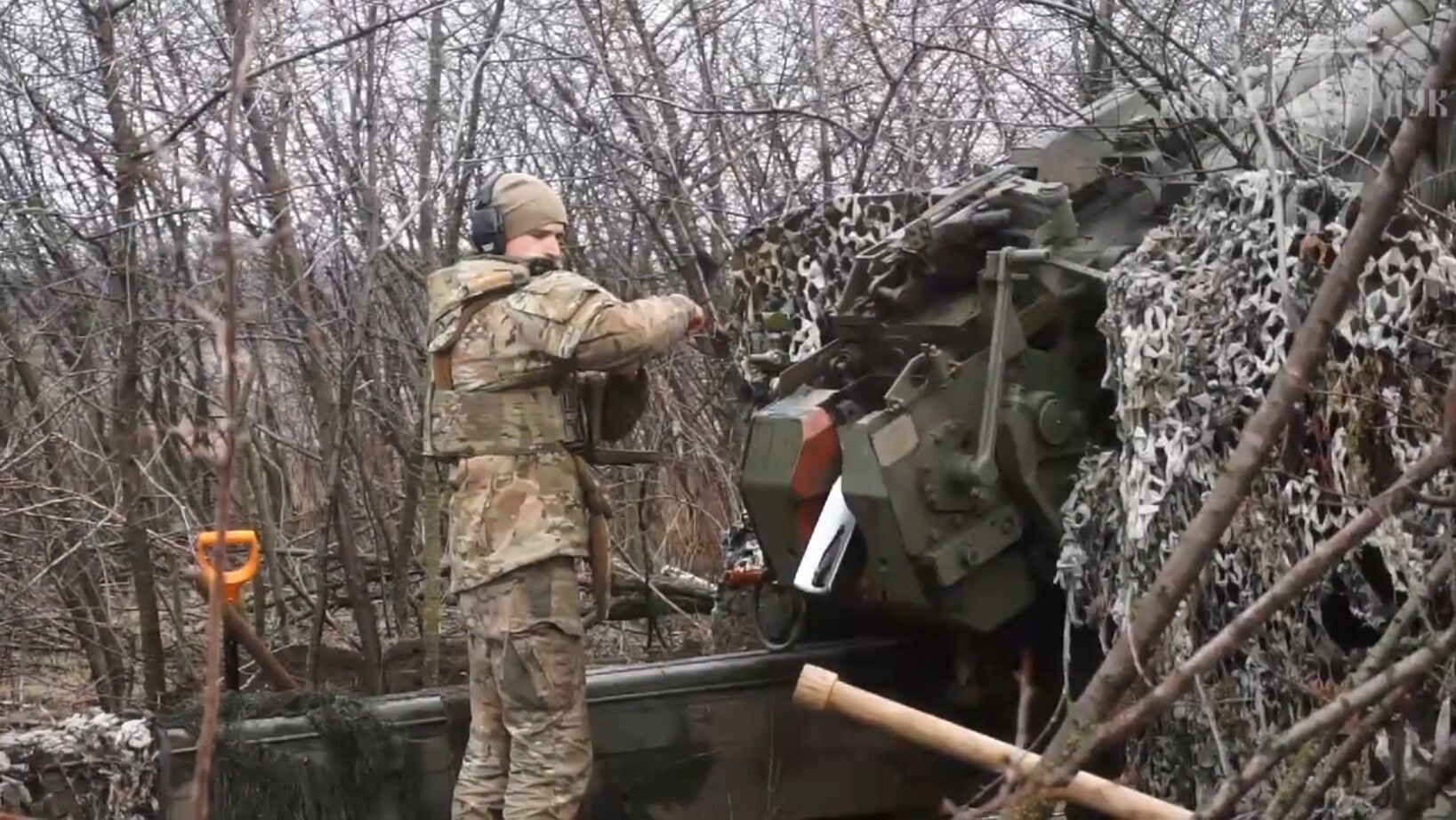 Под Бахмутом "Волки Да Винчи" нанесли мощные удары по оккупантам трофейной гаубицей. Видео