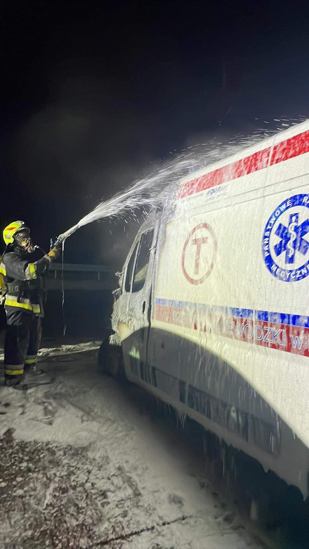 В Польше сожгли скорую, которую должны были передать для госпиталя в Харькове
