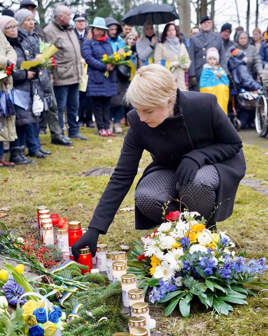 Мануела Швезіг на пам'ятному заході, присвяченому війні РФ проти України