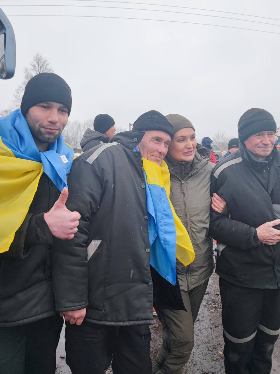 Українські полонені повертаються додому