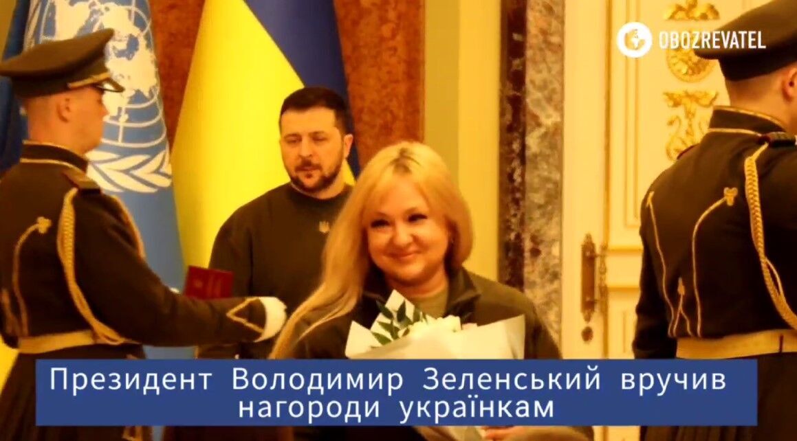 Зеленський 8 березня вручив відзнаки українкам: серед нагороджених – військові, лікарки та залізничниці. Відео