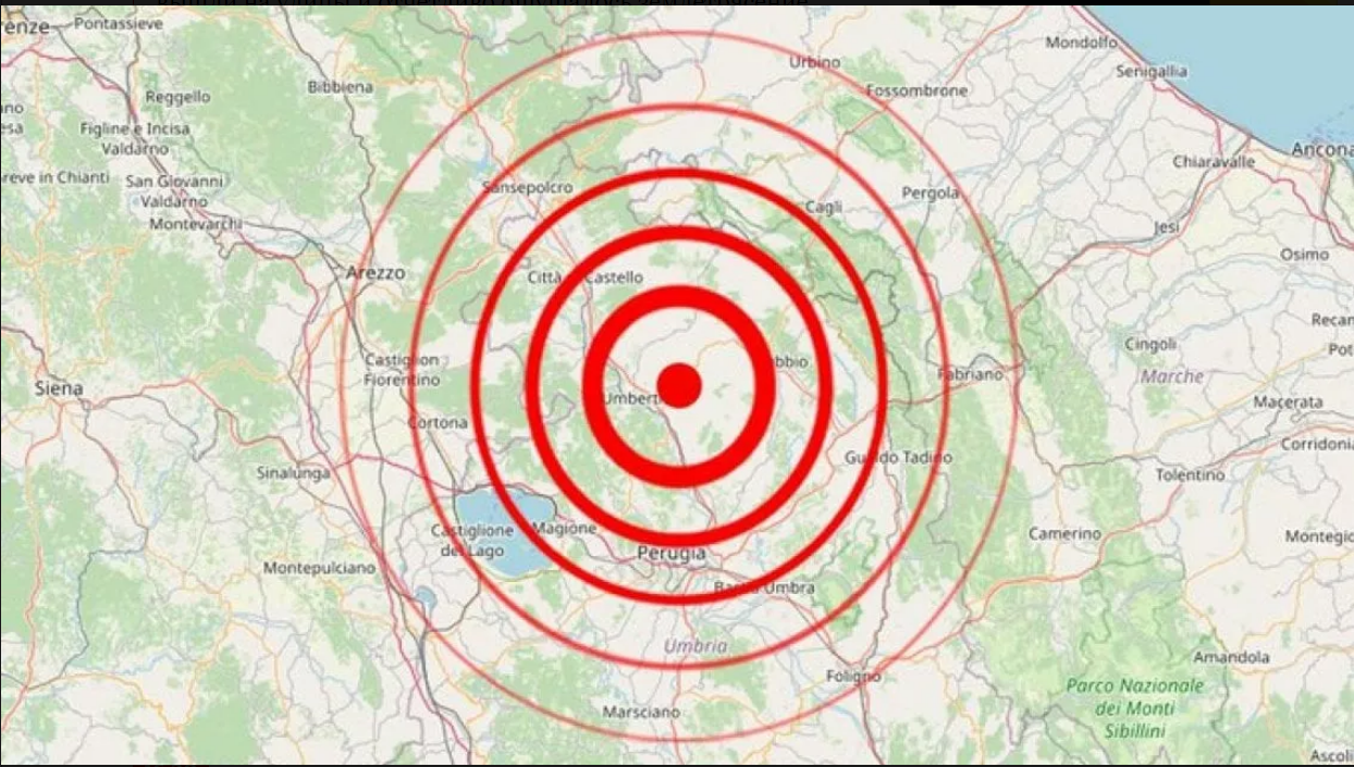 В Италии произошло землетрясение магнитудой около 5: первые подробности