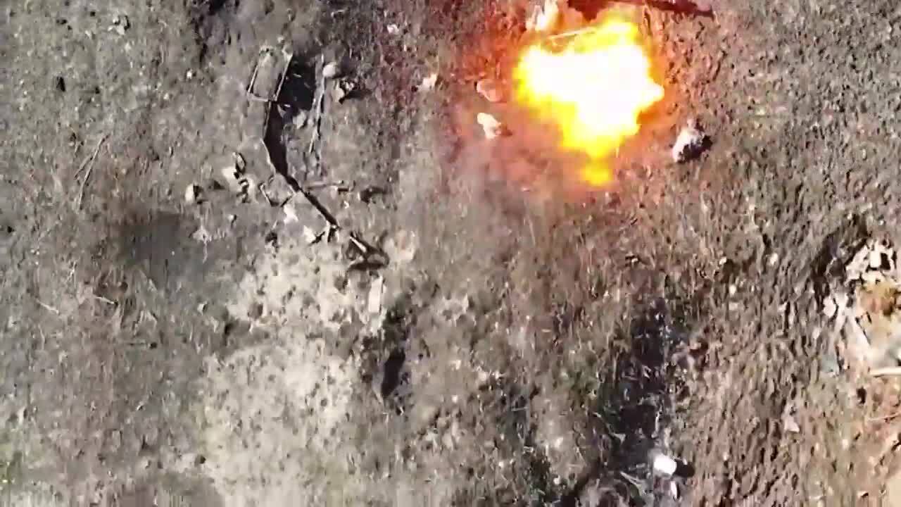 Ударные "птички" эффективно работают: Тарнавский рассказал о боях на Авдеевском направлении и показал эффектные кадры. Видео