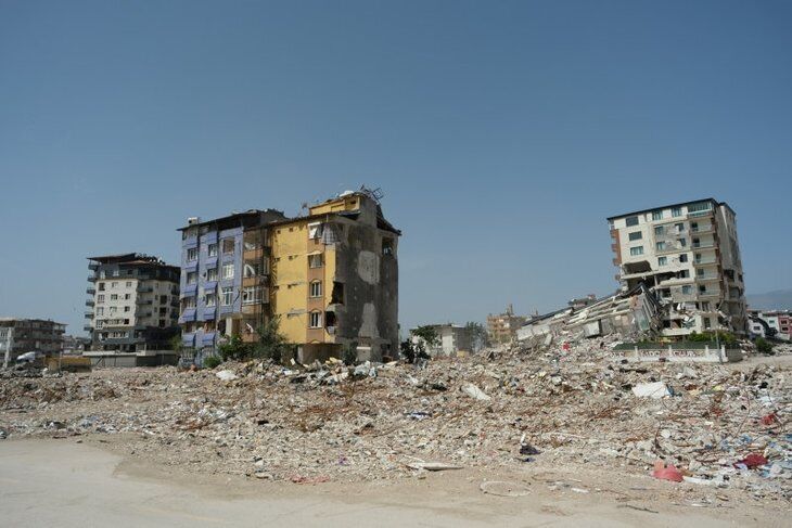 Пустые дома и редкие прохожие: как выглядит турецкая провинция Хатай, где два месяца назад произошло землетрясение. Фото и видео