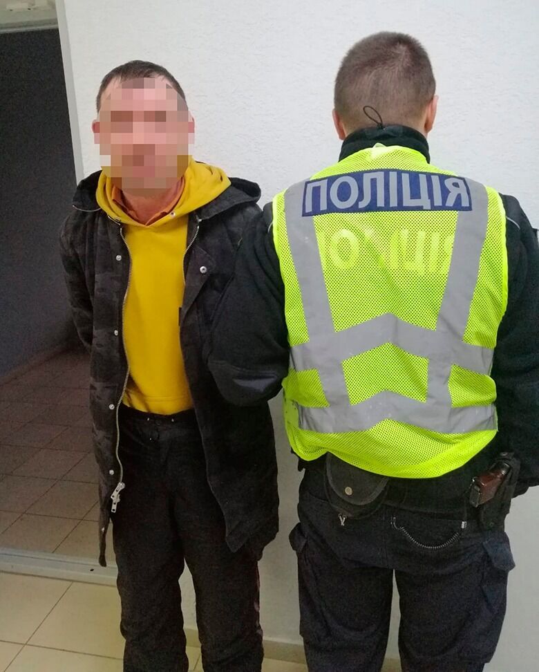 В Киеве рецидивист зарезал мужчину, у которого временно проживал. Фото и видео