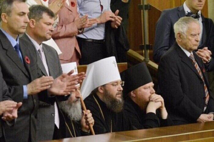 Українців називають екстремістами та найманцями: київські священники залишилися в орбіті "русского міра"