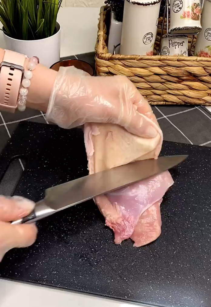 Куриное мясо без кожи будет безопасным