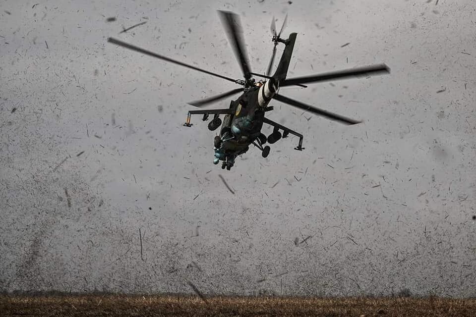 Вертоліт українських воїнів