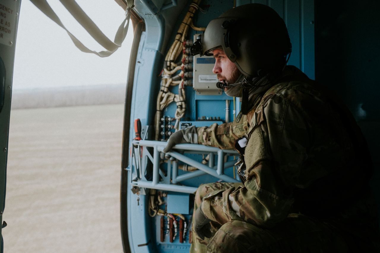 "Творим победу сами": Зеленский показал, что делают воины ВСУ на Пасху. Фото