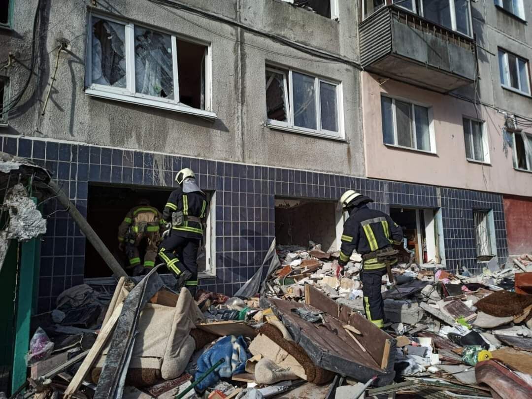 В Славянске завершили спасательные работы на месте российского удара: 15 погибших и 24 раненых. Фото