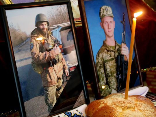 Отец пытался спасти сына, но россияне накрыли их гранатами: на фронте погибли защитники из Чернигова. Фото