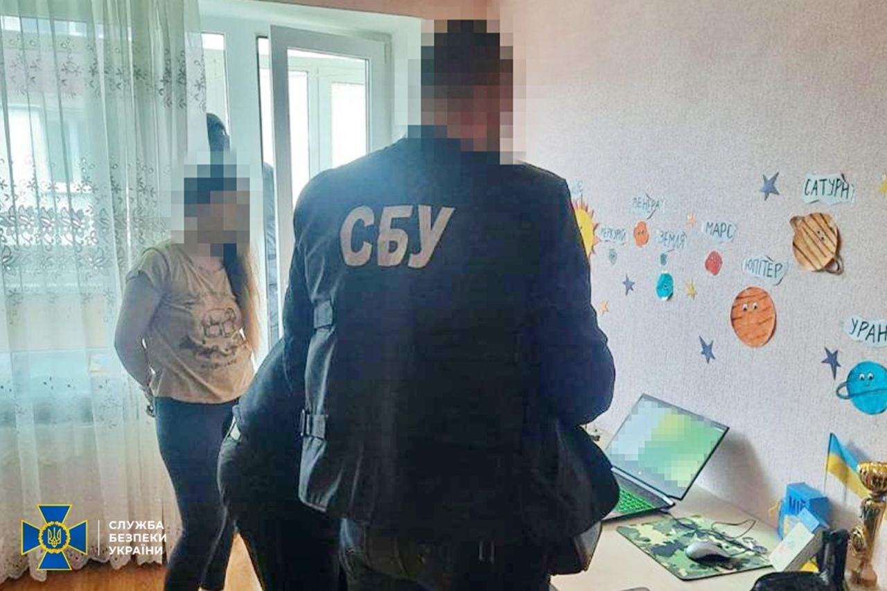 СБУ затримала доньку колишнього гауляйтера Чорнобаївки: вона однією з перших підтримала російських загарбників. Фото 