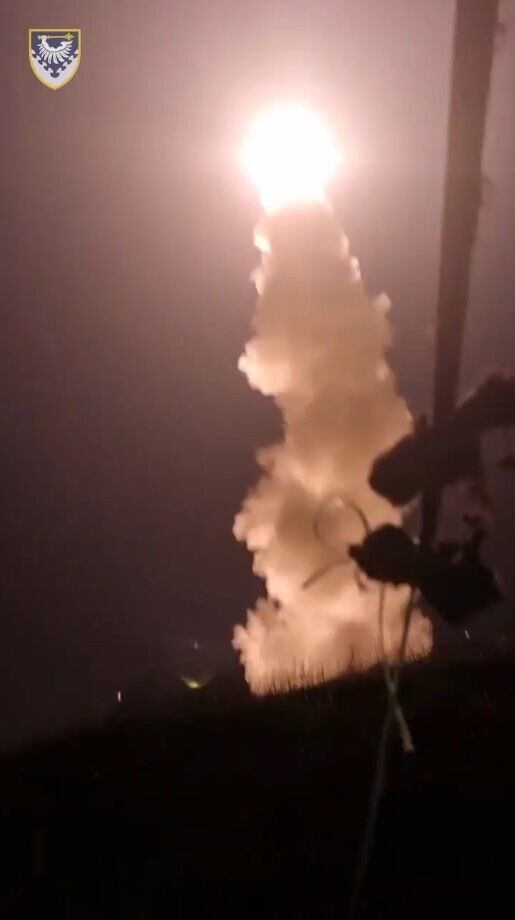 Захисники півдня показали кадри знищення "шахедів" під час нічної атаки. Відео