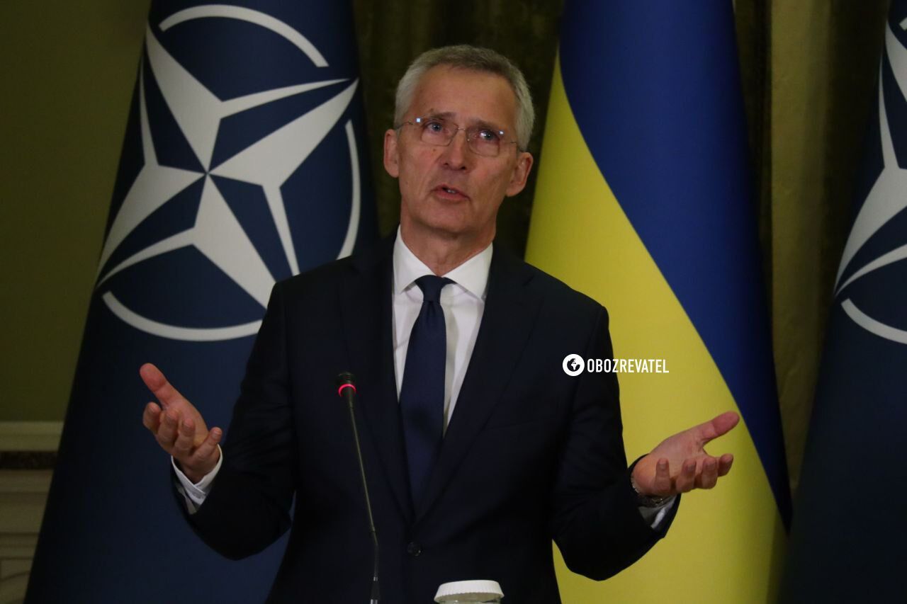  "НАТО стоїть з Україною": Столтенберг розповів про допомогу ЗСУ і привітав "формулу миру" Зеленського 