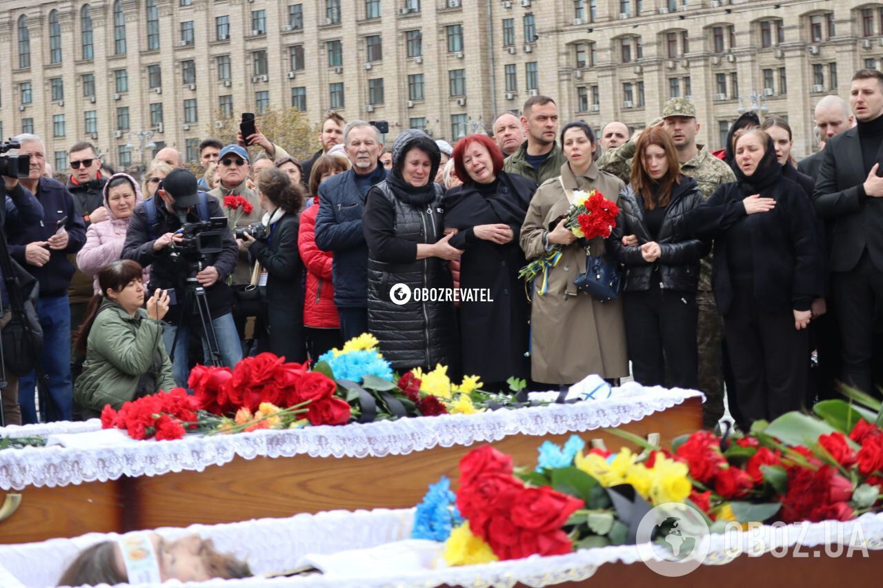 Шел на штурм один из первых: в Киеве простились с погибшим на войне эксдепутатом Барной. Фото