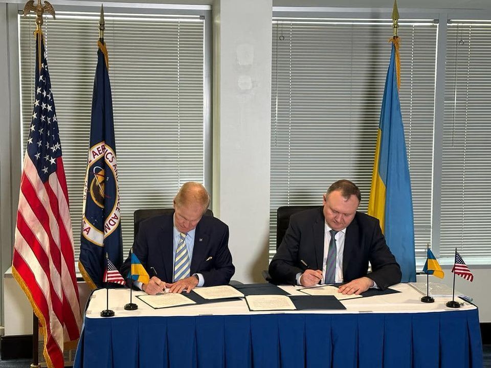 Госкосмос Украины заключил договор о сотрудничестве с NASA. Фото
