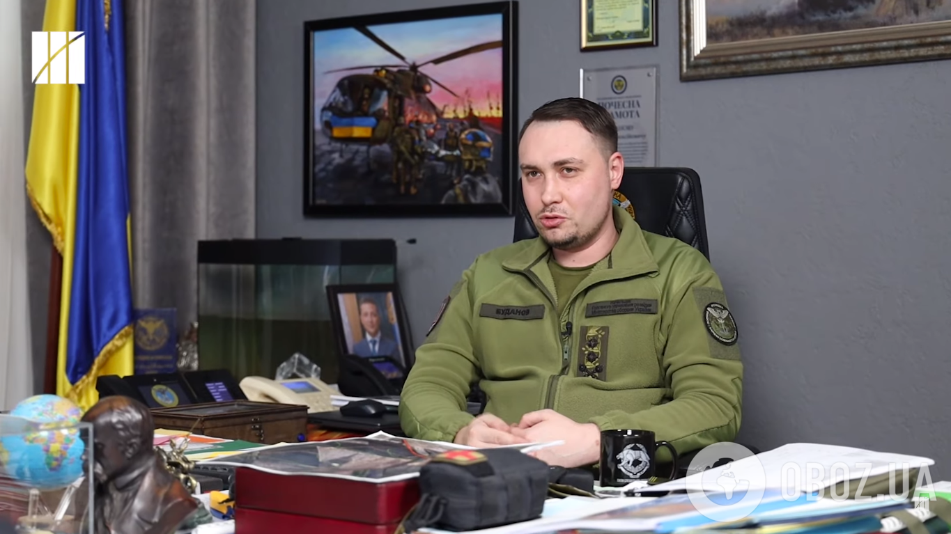 Кирилл Буданов в своем кабинете