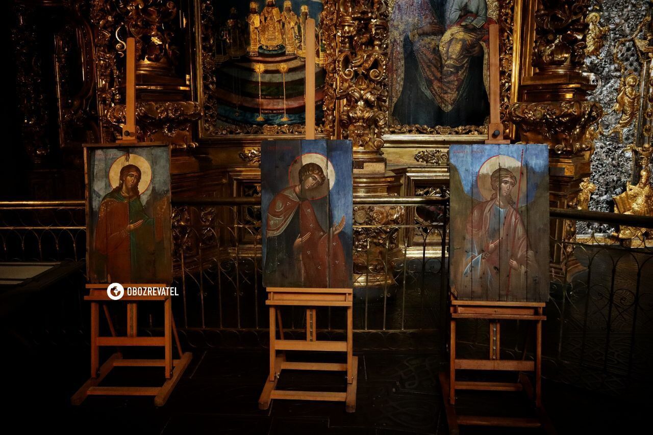 В Киеве представили уникальную выставку икон, посвященную погибшим защитникам Украины. Фото