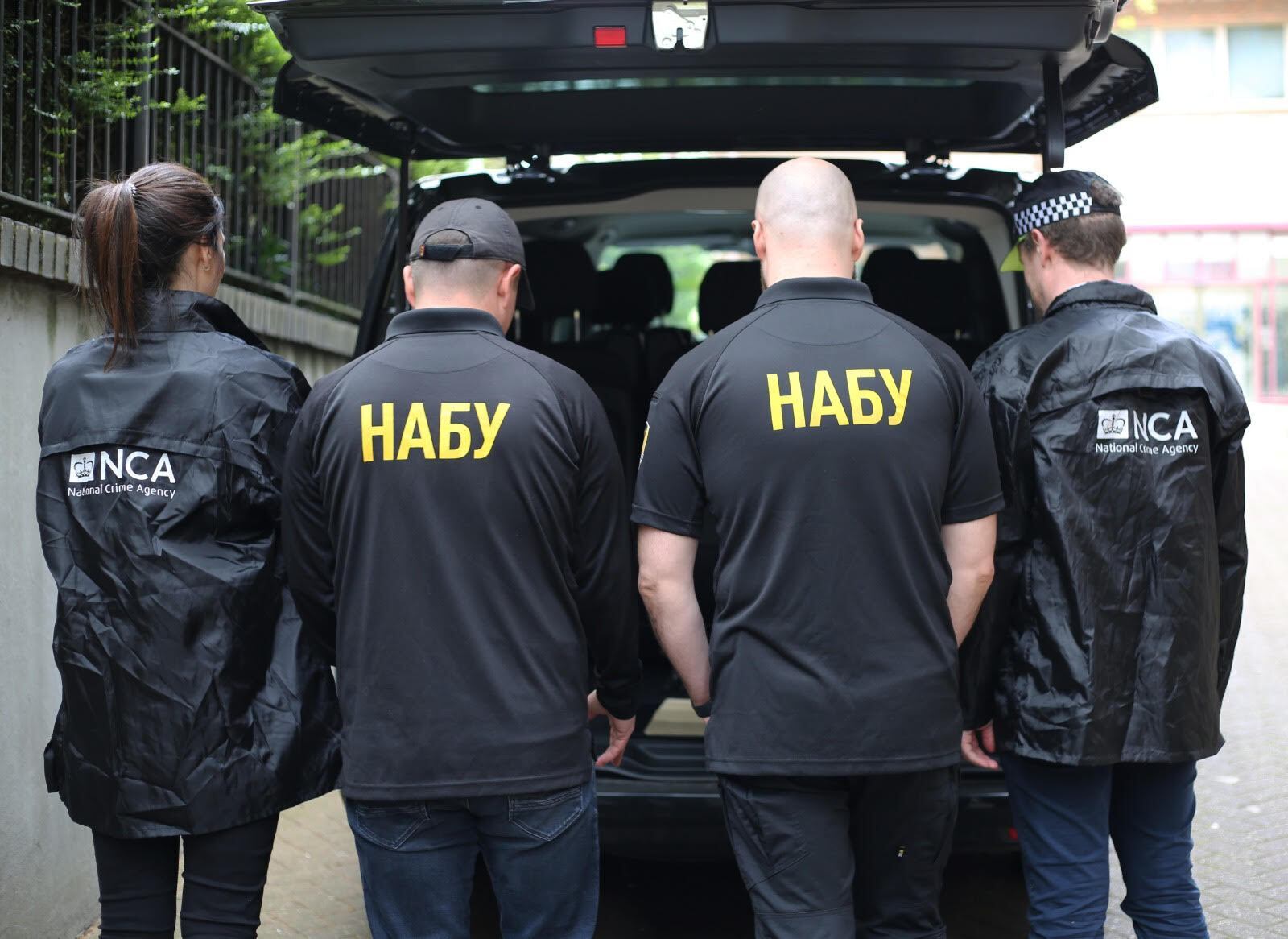 В Лондоне британские и украинские следователи получили доказательства против преступной организации из Одессы. Фото