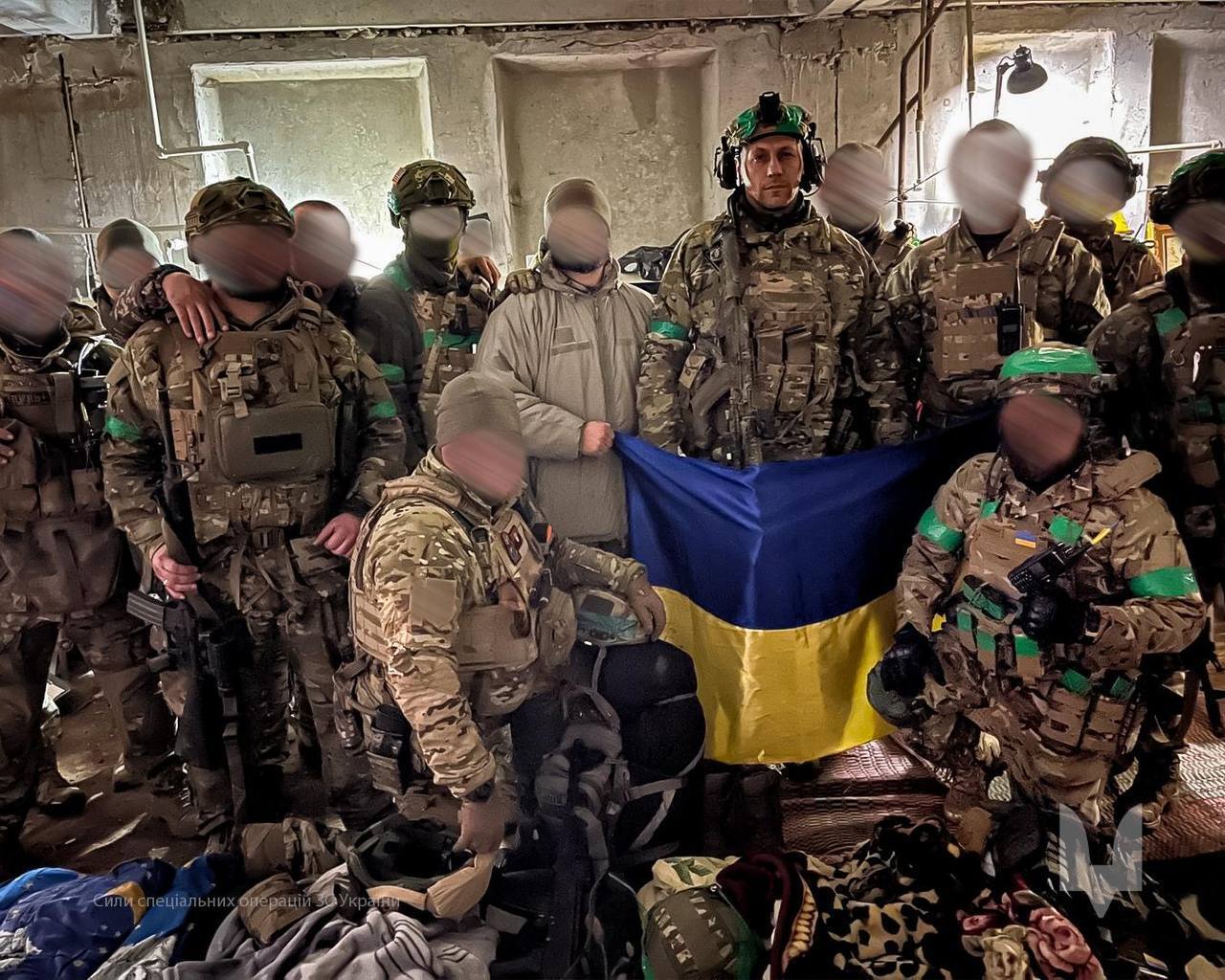 Командувач ССО України відвідав Бахмут, за який йдуть тяжкі бої: яка зараз ситуація в місті. Фото