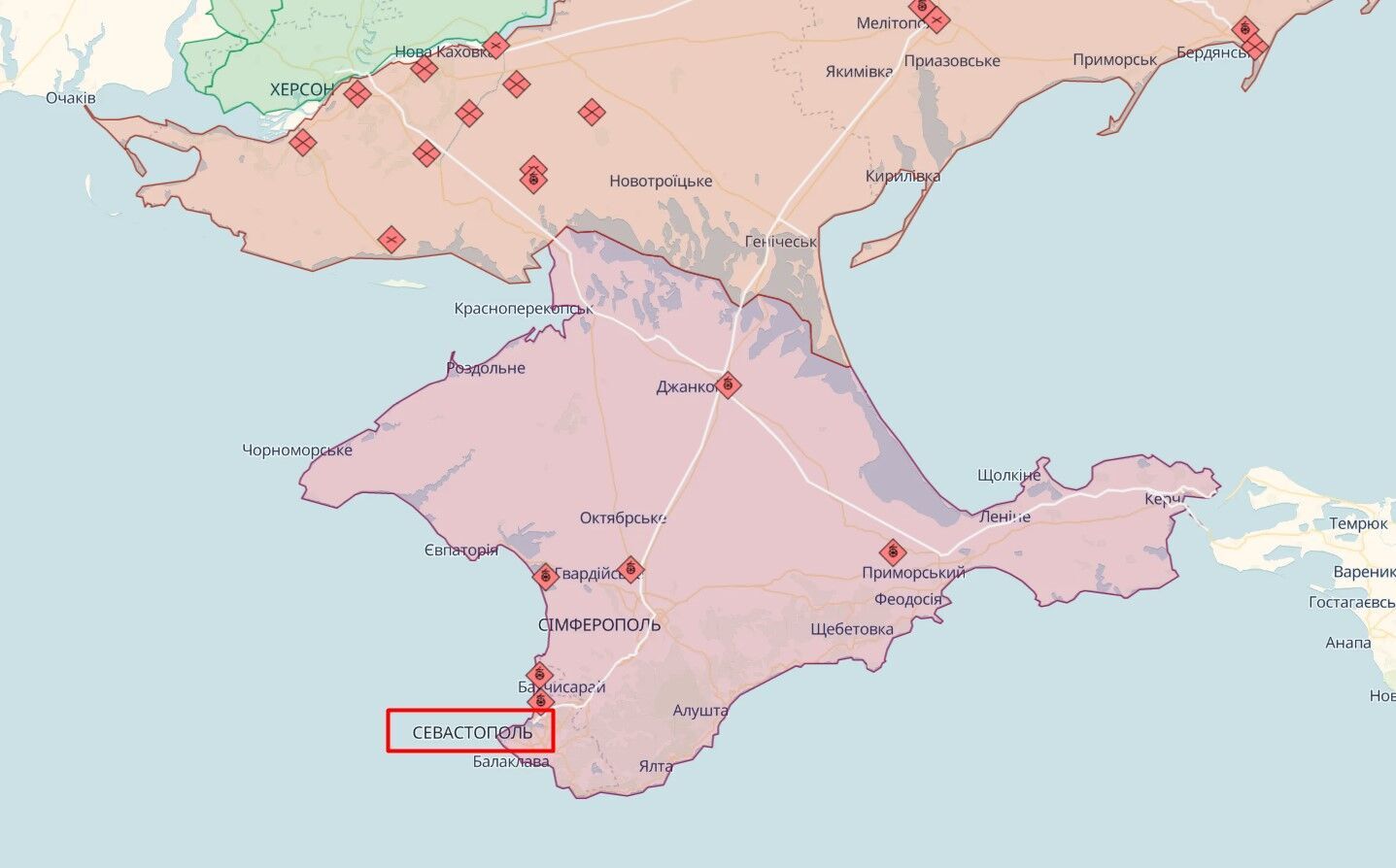 Окупанти заявили, що вночі Крим атакували шість дронів: два влучили в нафтобазу