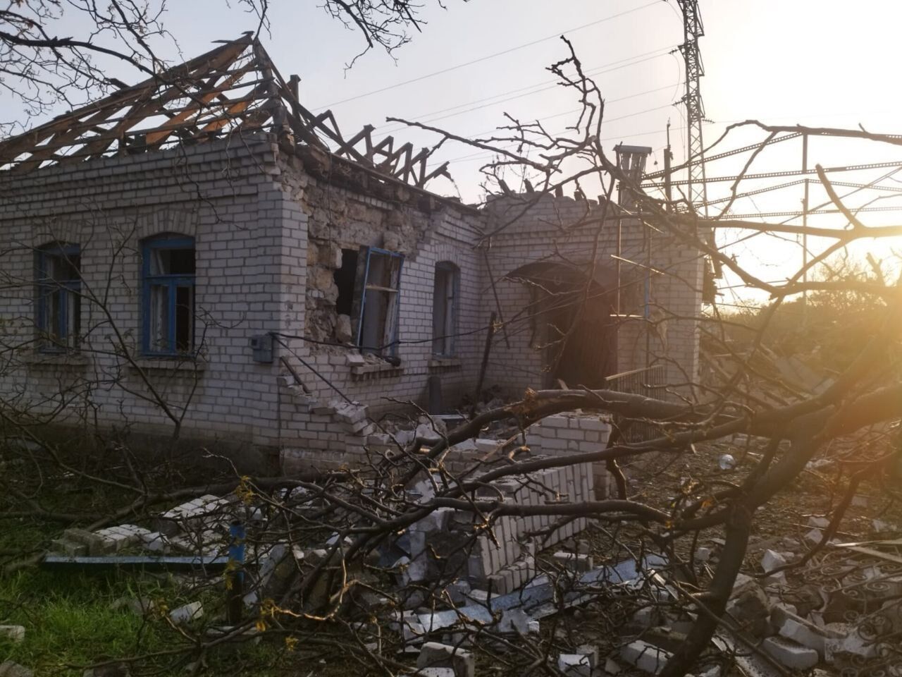 "Знайдемо всіх винних": Зеленський відреагував на атаку окупантів на Миколаїв. Відео