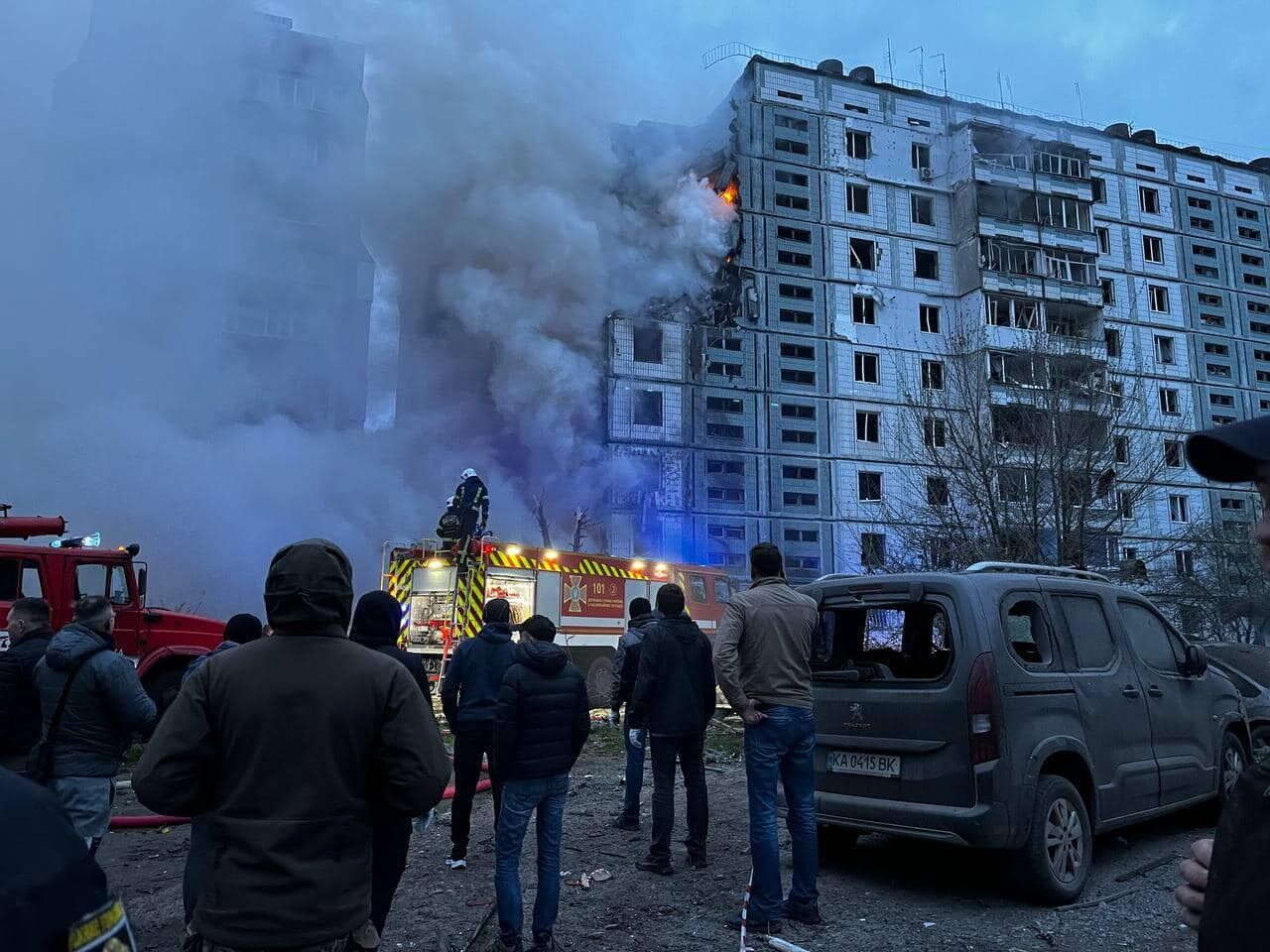 Ракетный удар по Умани – ракета попала в многоэтажку – сколько погибших и  пострадавших | OBOZ.UA