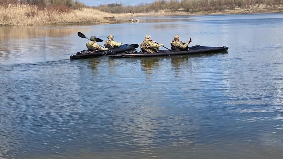 Для форсирования Днепра: Украина готовит боевых байдарочников под руководством немецкого тренера – Bild