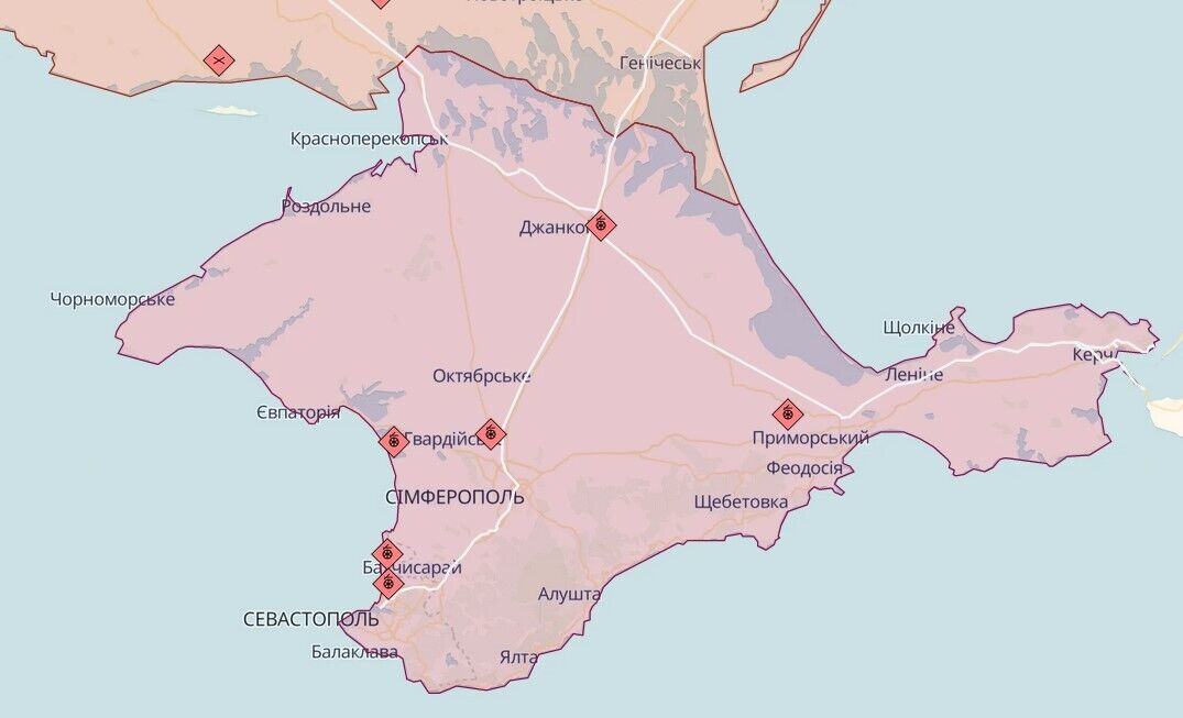 Окупанти продовжують укріплювати Крим: у Сімферополі зафіксували "зуби дракона" на причепі з бердянськими номерами. Фото