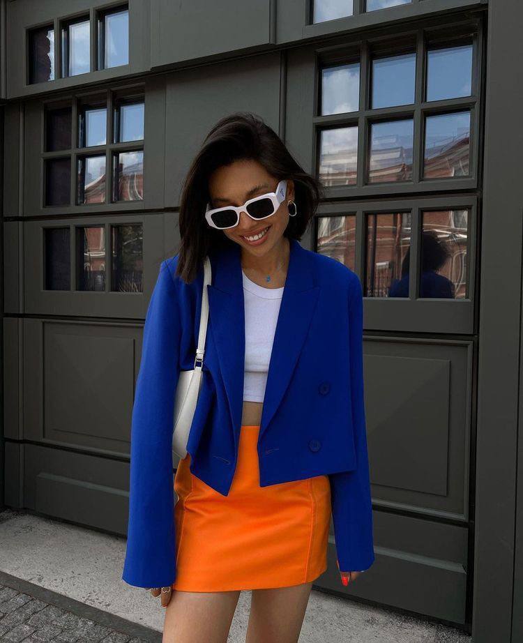 "Королевский секрет": какие цвета одежды выбирать, чтобы выглядеть дорого и стильно, и как их сочетать. Фото