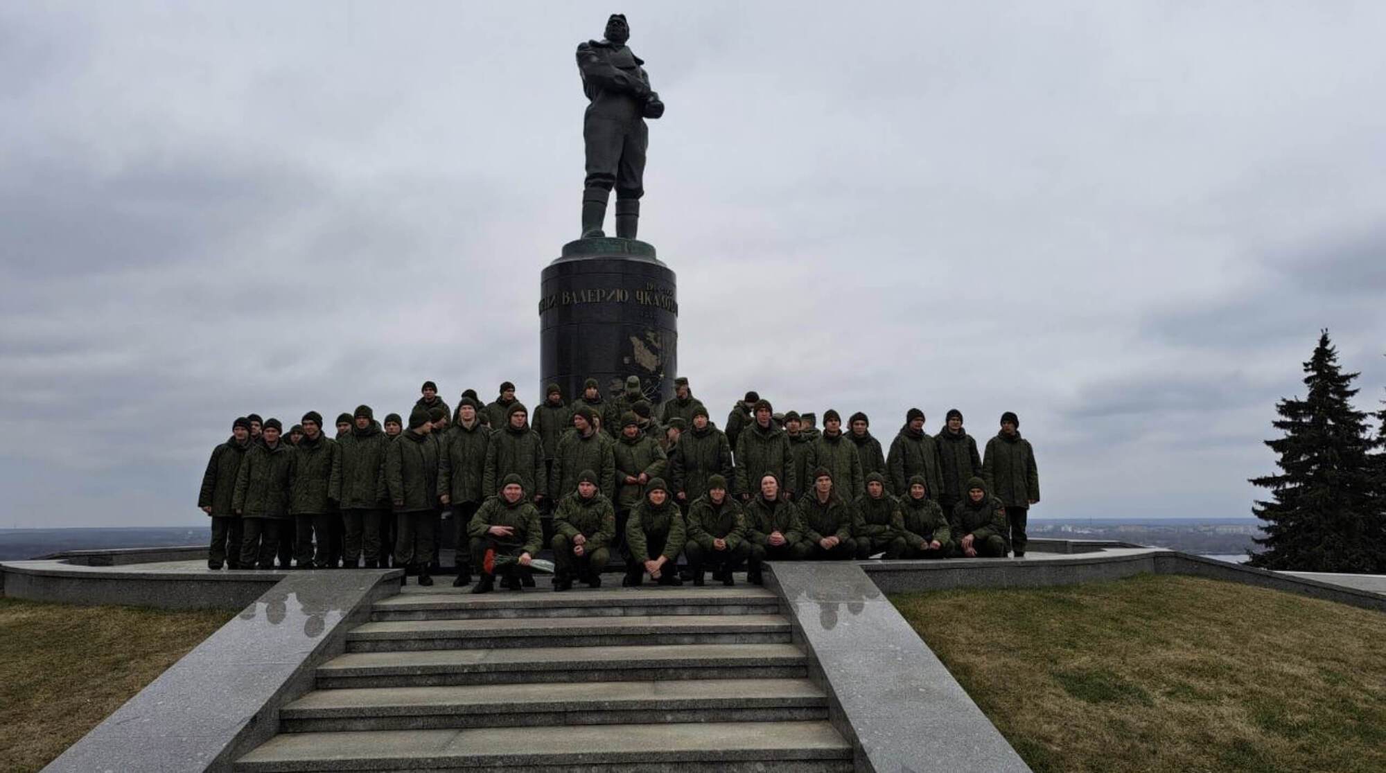 Беларуских военных могли отправить на обучение в Россию: появились интересные фото