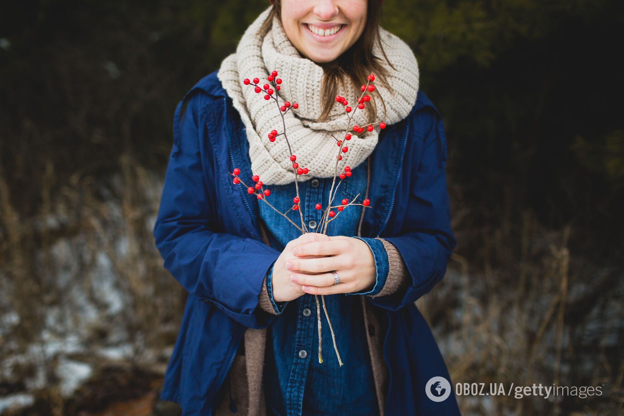 Забудьте о них! Названы женские аксессуары, которые давно вышли из моды и "дешевят" образ. Фото 