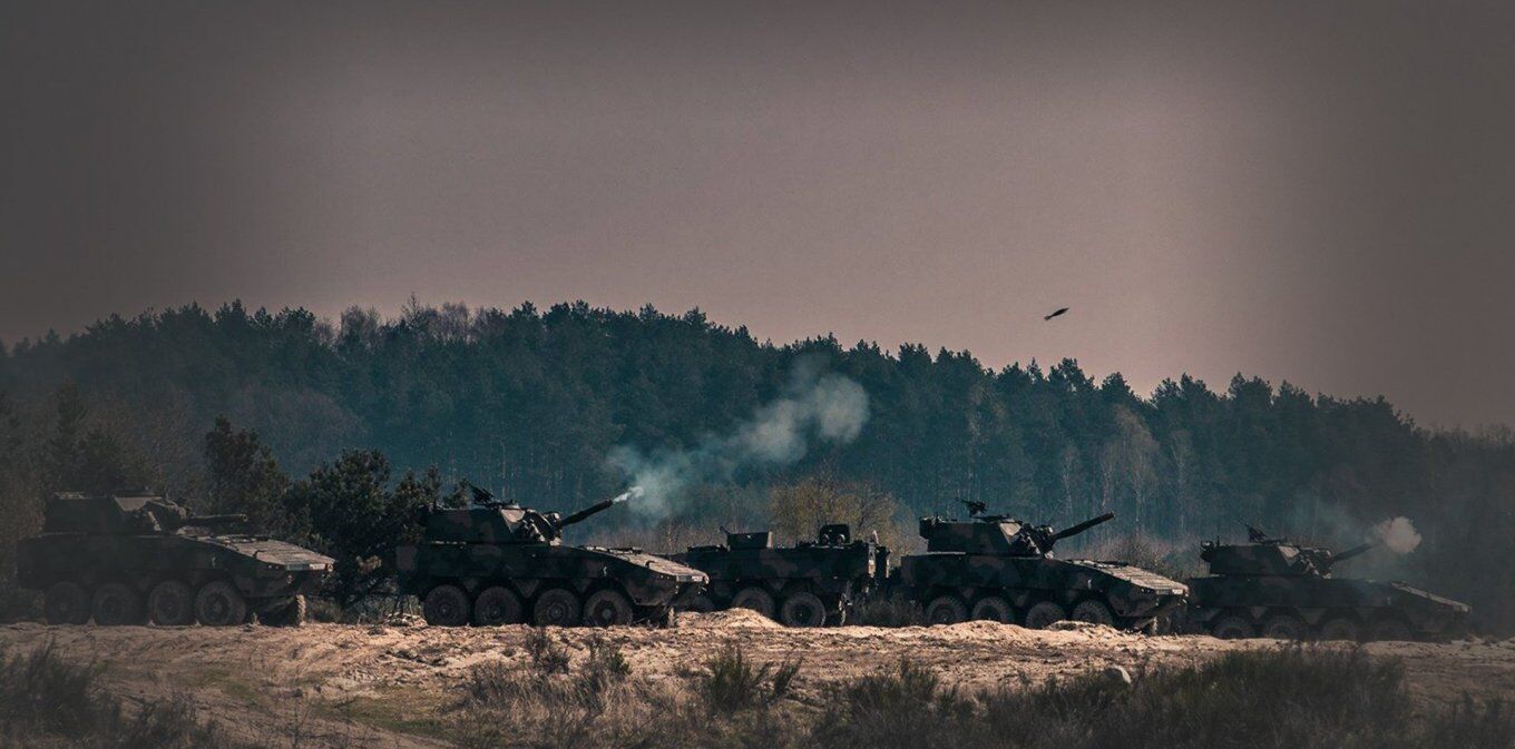 Польша передает ВСУ три роты минометных САУ Rak, которые очень нужны на фронте именно сейчас. Фото и видео