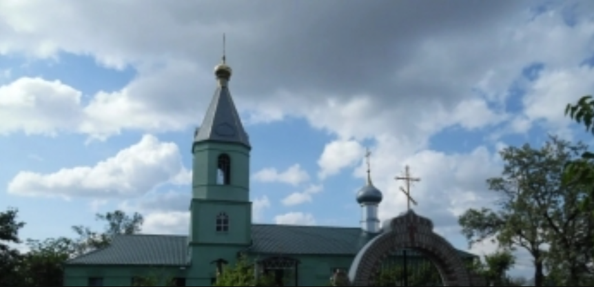 Мережею шириться фейк про підпал церкви в Миколаївській області "націоналістами": відео зняте в РФ 10 років тому. Фото