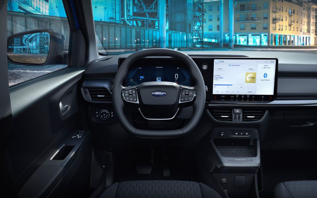 Ford представил новое поколение фургона Transit Courier