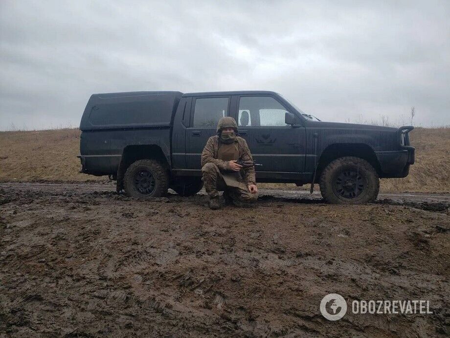 Розігруємо годинник і кришки від ракет HIMARS: OBOZREVATEL продовжує збір на дрони для співробітників, які воюють під Бахмутом – половину суми вже зібрали. Фото й відео