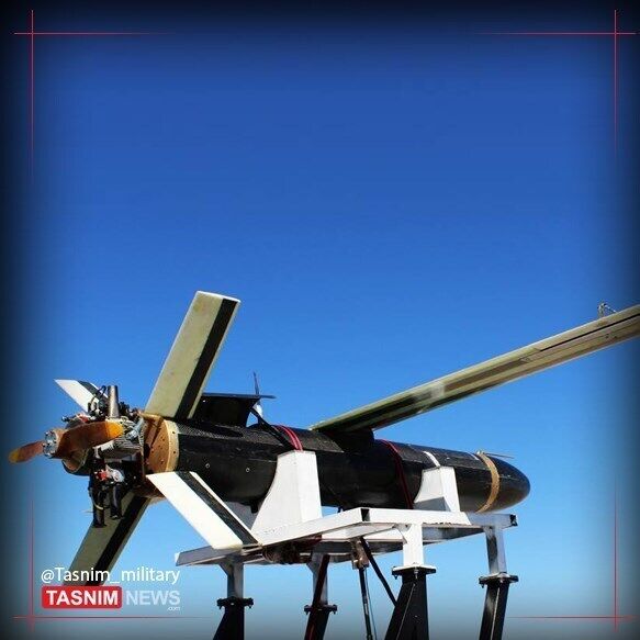 Иран показал новый дрон-камикадзе Miraj-532, который может нести до 50 кг взрывчатки. Видео