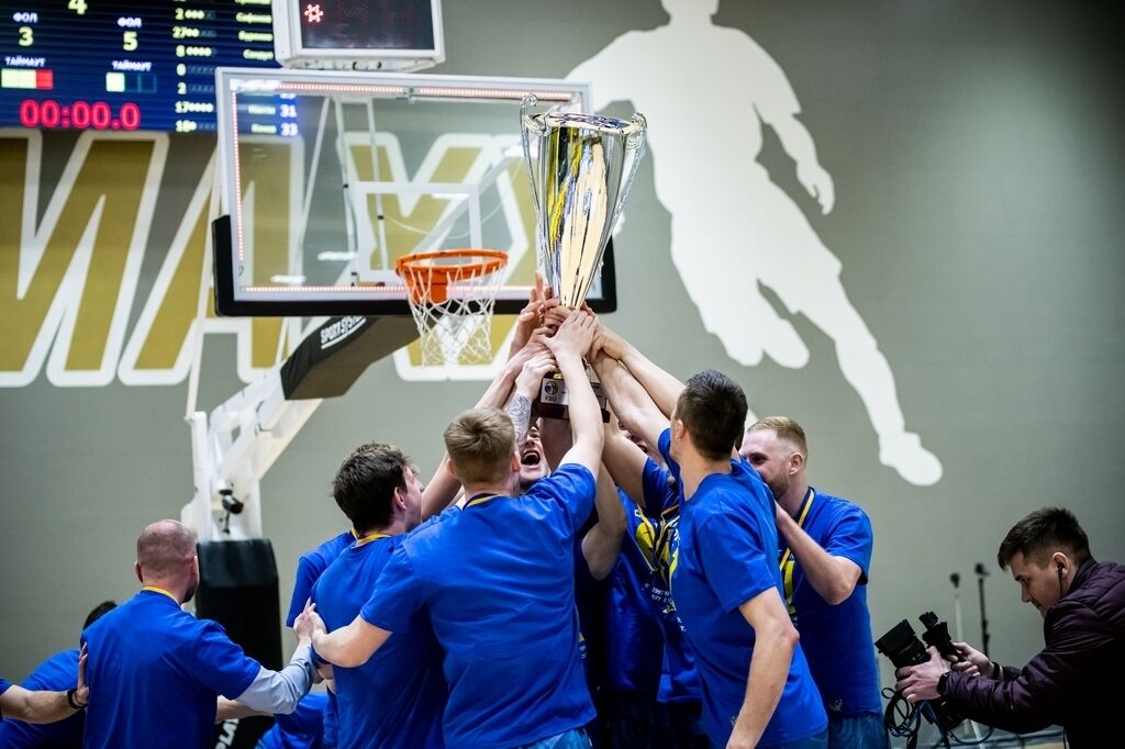 "Будівельник" отримав золоті нагороди за перемогу у чемпіонаті України з баскетболу у Суперлізі