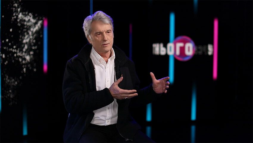 "Ректор. Університет майбутнього": Михайло Поплавський знявся у фільмі зі штучним інтелектом