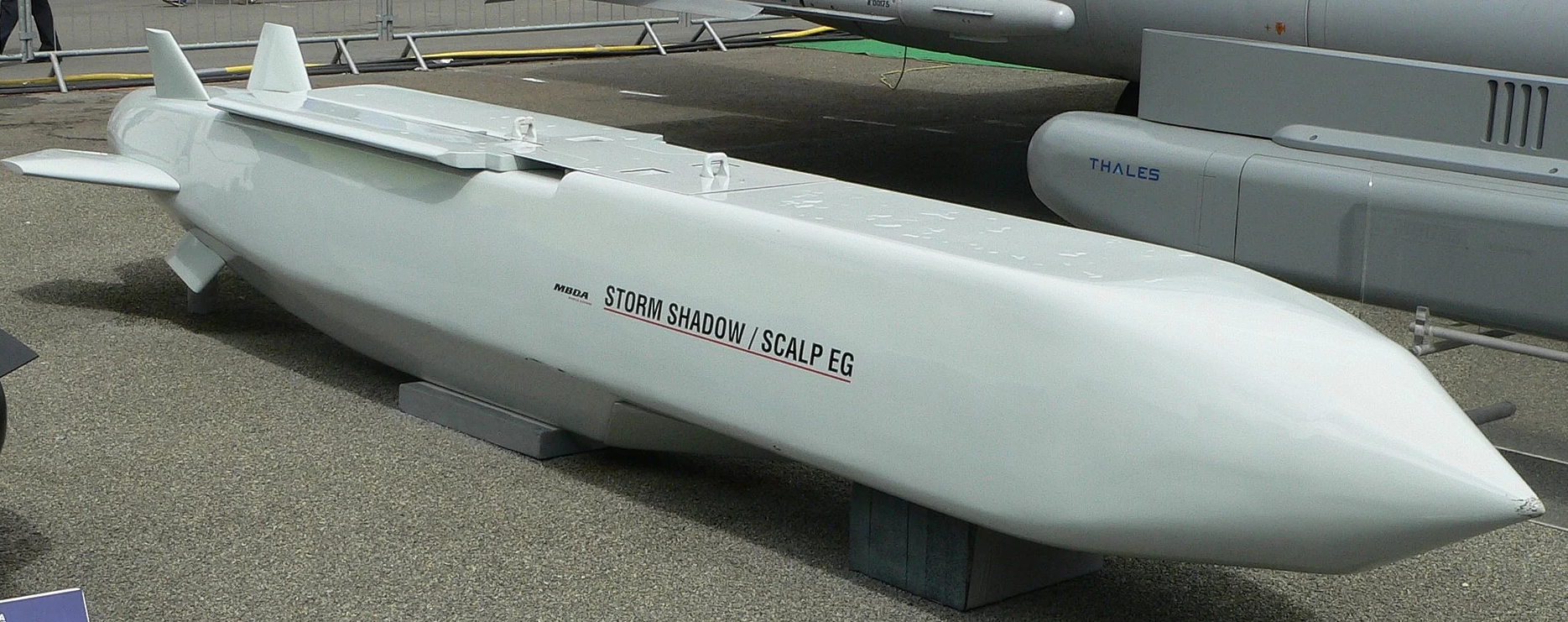 "Бавовни" буде більше: що відомо про ракети Storm Shadow, які Британія передала Україні 