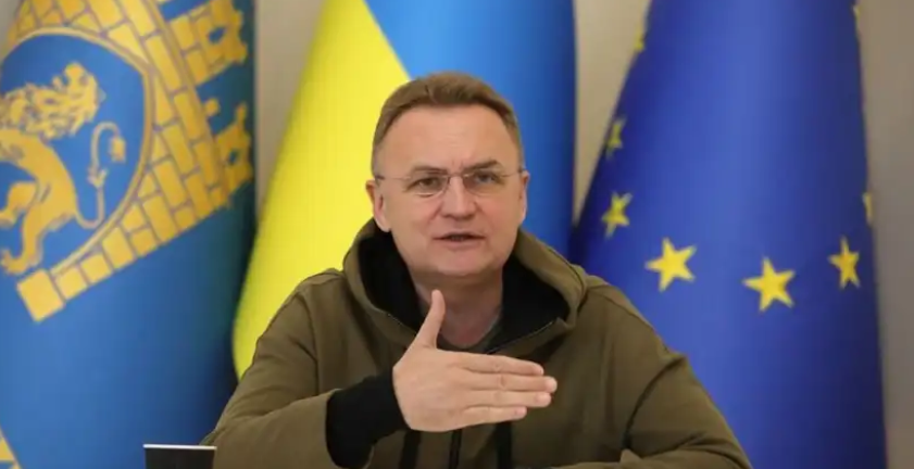 Зеленский не поддержал законопроект 5655, ему благодарны за это сотни городских голов, – Садовый