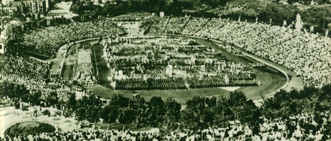 У мережі показали, який вигляд мав стадіон "Динамо" у Києві в 1930-60-х роках. Унікальні фото