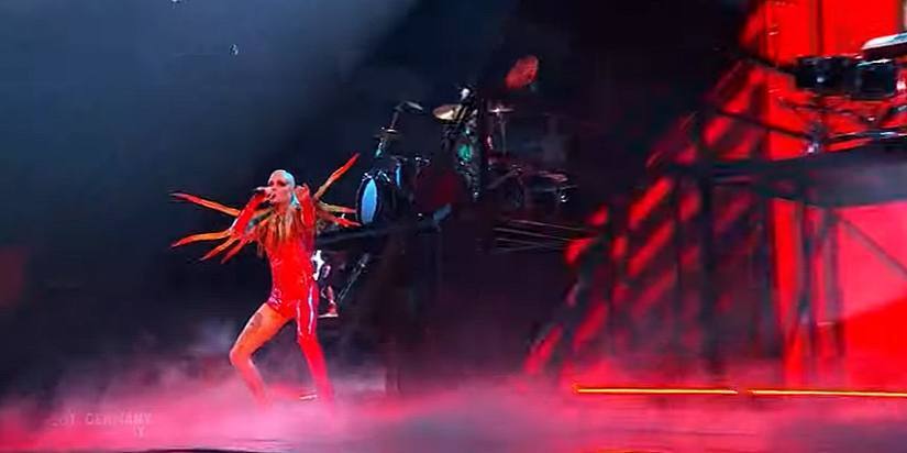 Реінкарнація Lordi: епатажні німці у латексі "запалили" сцену Євробачення-2023 потужним роком. Фото