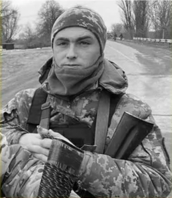 В Ужгороді оголосили день жалоби: на фронті загинули одразу сім героїв