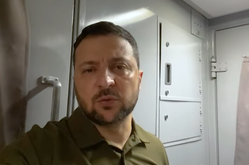 Возвращаемся домой с новыми оборонными пакетами: Зеленский рассказал о результатах зарубежных визитов. Видео
