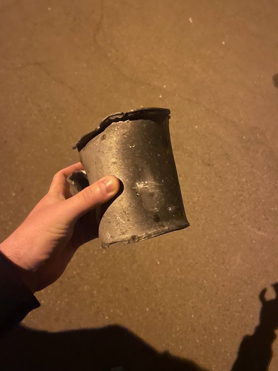 Росія влаштувала нічну атаку на Київ: уламки ракет впали в кількох районах, є постраждалі. Фото