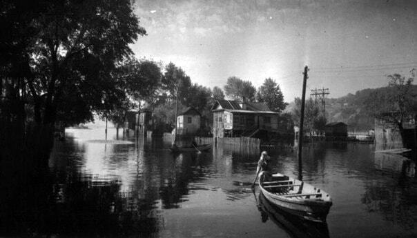 У мережі розповіли про історію "київської Венеції", яку знищили під час Другої світової війни. Архівні фото
