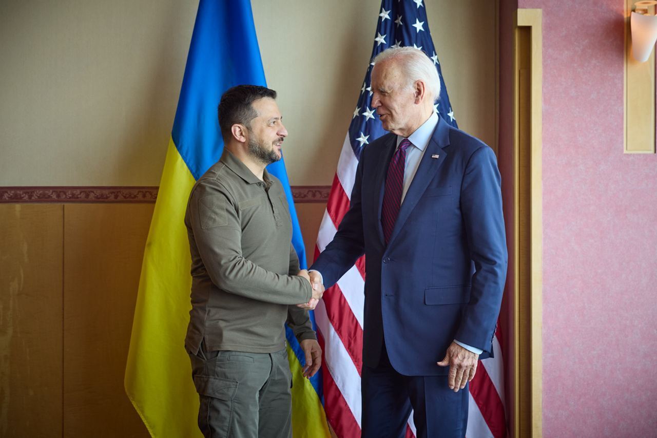 Байден на зустрічі з Зеленським оголосив про новий пакет військової допомоги Україні: усі деталі